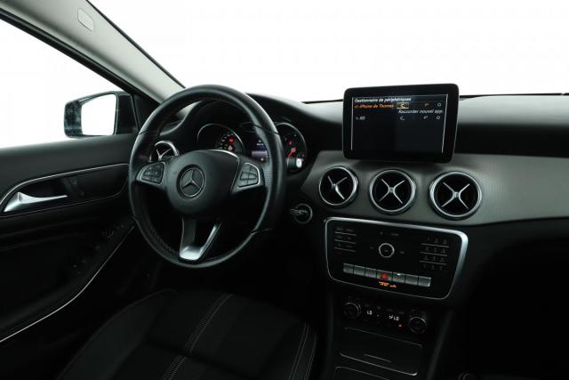 Mercedes Benz Gla image 3