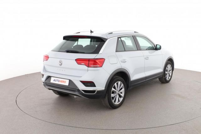 Volkswagen T-Roc image 5