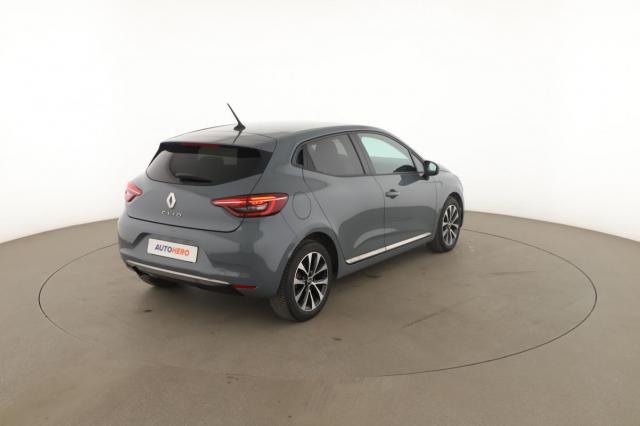 Renault Clio image 2