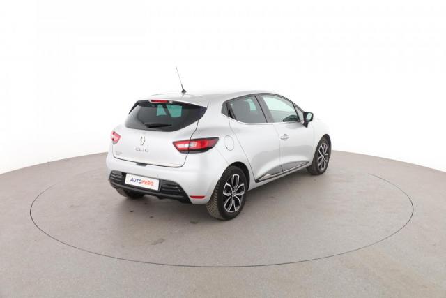 Renault Clio image 2