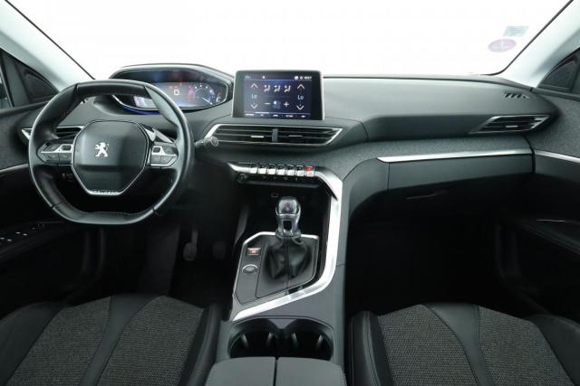 Peugeot 3008 image 7