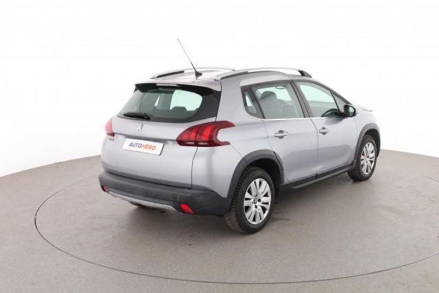 Peugeot 2008 image 4