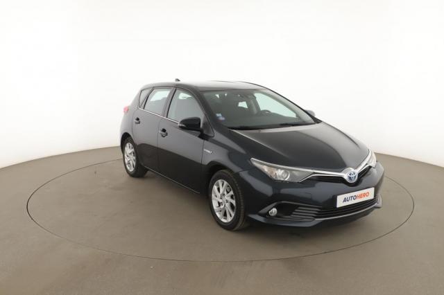 Toyota Auris image 7
