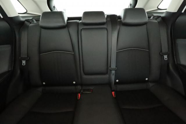 Mazda Cx-3 image 6