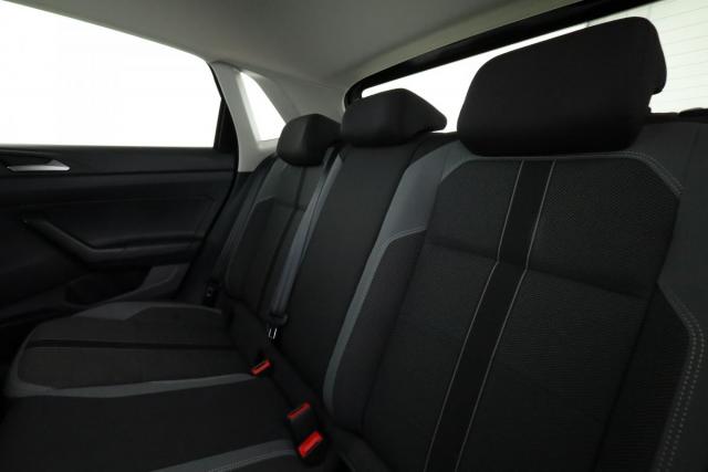 Volkswagen Polo image 8