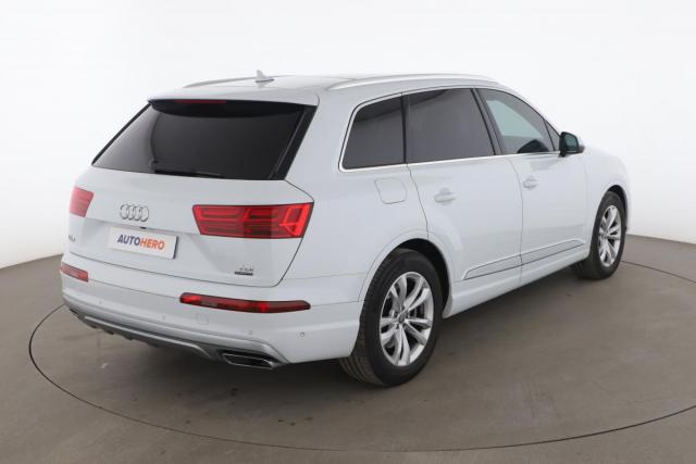 Audi Q7 image 8
