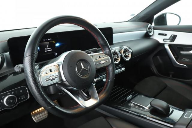 Mercedes Benz Cla image 7