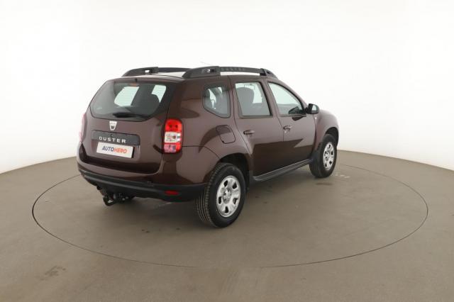 Dacia Duster image 1