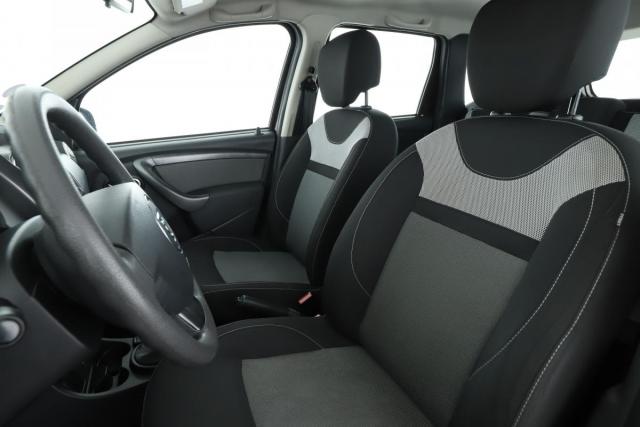 Dacia Duster image 2