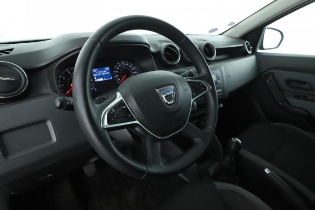 Dacia Duster image 1