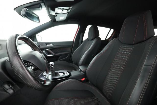 Peugeot 308 image 3