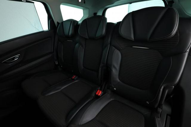 Renault Grand Scénic image 6
