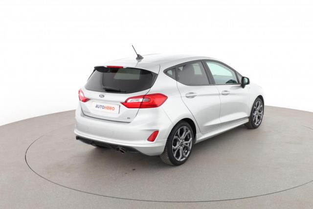 Ford Fiesta image 3