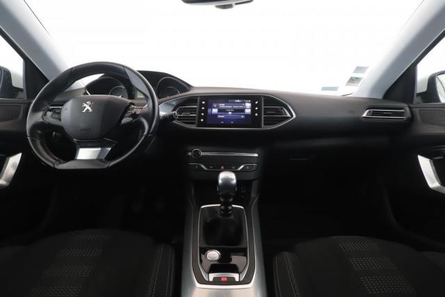 Peugeot 308 image 3