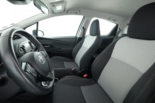 Toyota Yaris image 5