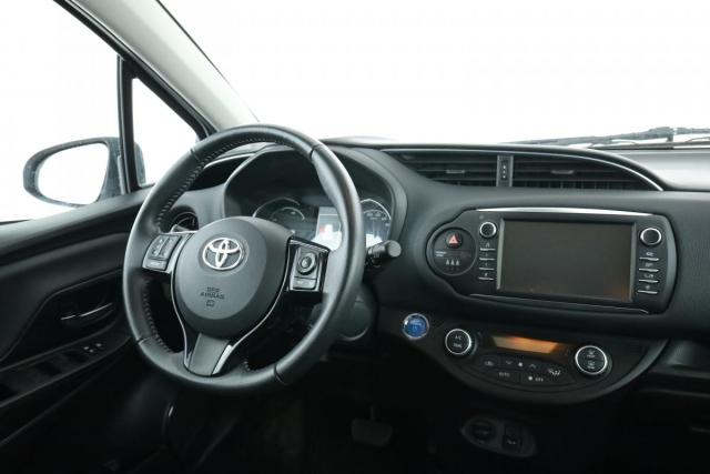 Toyota Yaris image 8
