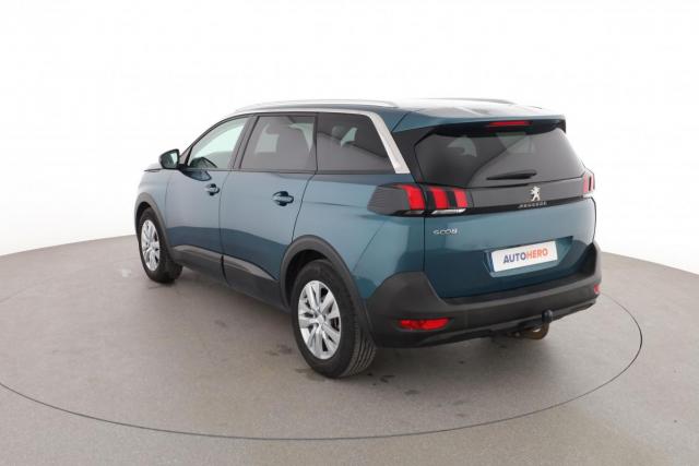 Peugeot 5008 image 2