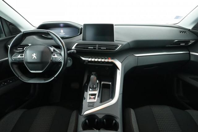 Peugeot 5008 image 8