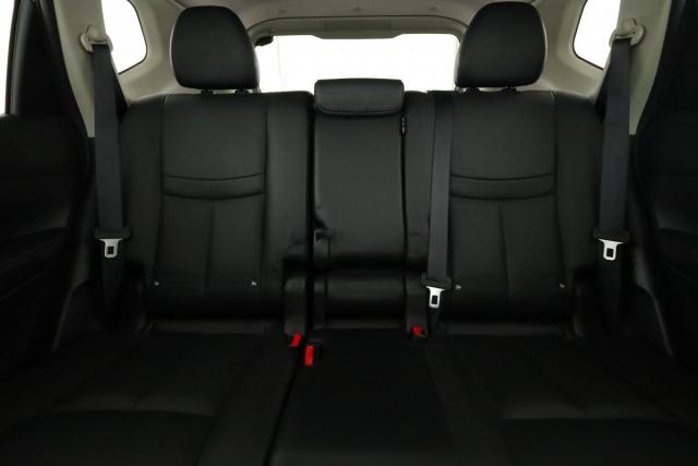 Nissan X-Trail image 3