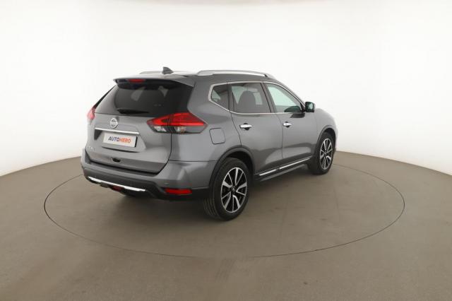 Nissan X-Trail image 2