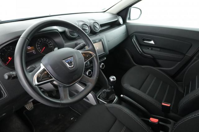 Dacia Duster image 9