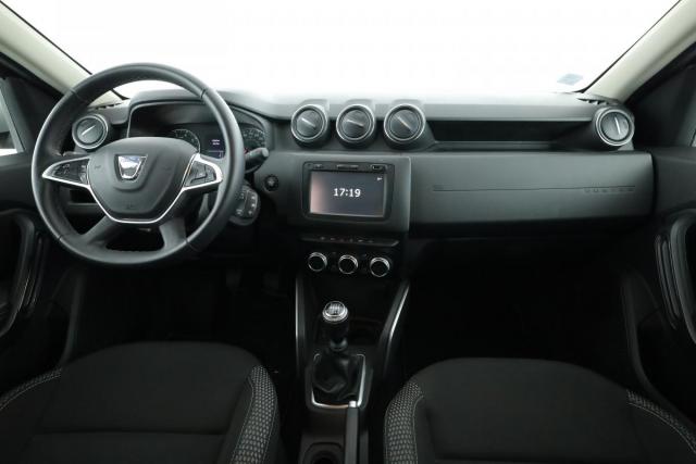 Dacia Duster image 1