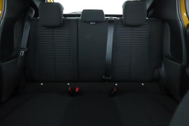 Peugeot 208 image 4