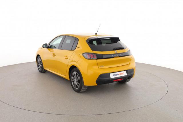 Peugeot 208 image 3