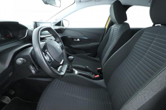 Peugeot 208 image 6