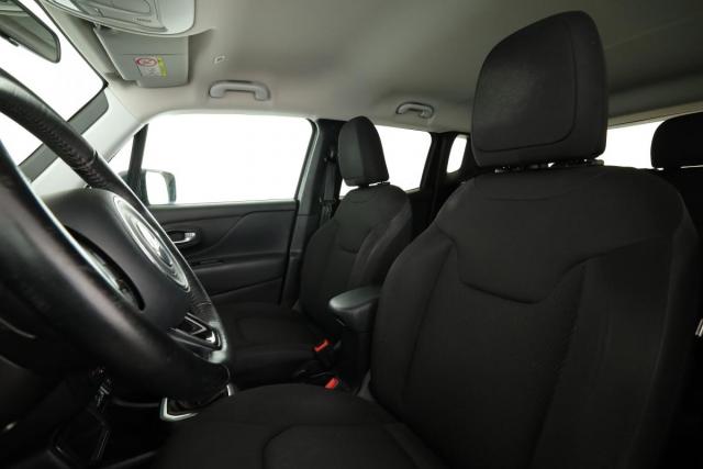 Jeep Renegade image 7