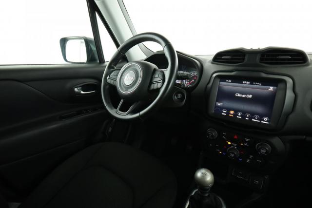 Jeep Renegade image 4