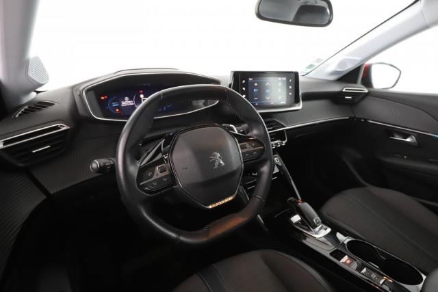 Peugeot 208 image 1