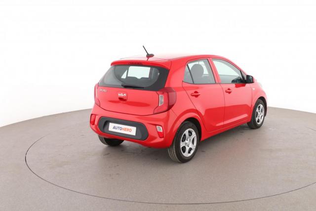 Kia Picanto image 7