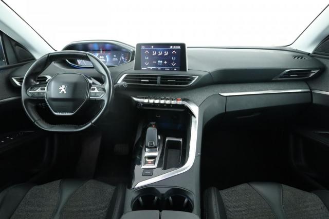 Peugeot 3008 image 6