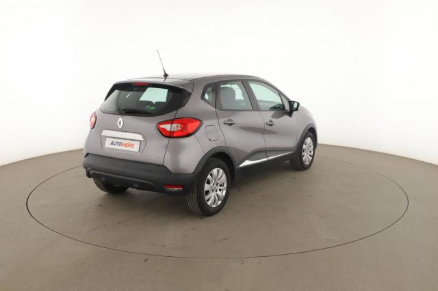 Renault Captur image 2