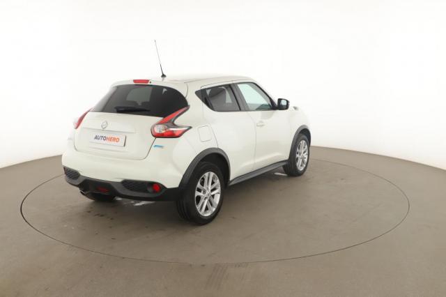 Nissan Juke image 5