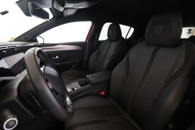 Peugeot 308 image 2