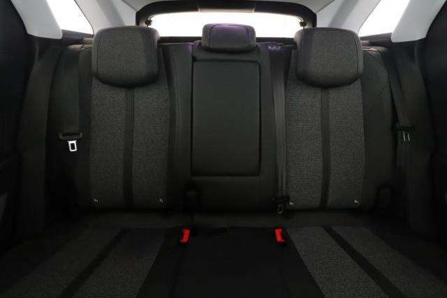Peugeot 3008 image 3