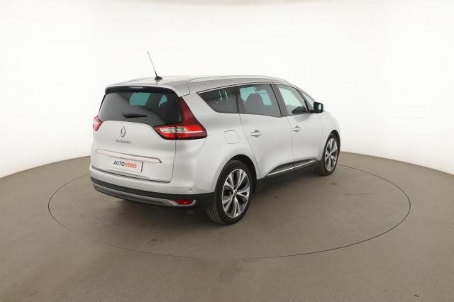 Renault Grand Scénic image 1