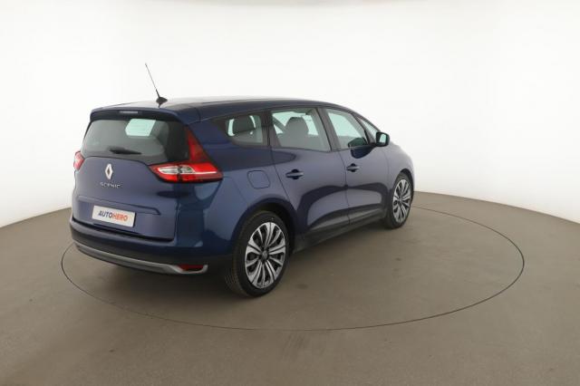 Renault Grand Scénic image 1