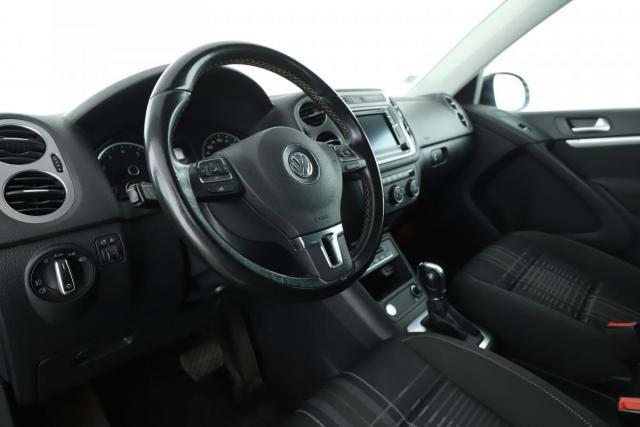 Volkswagen Tiguan image 6