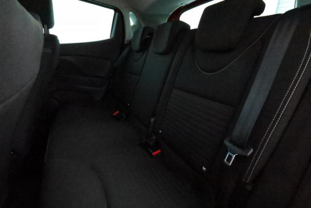 Renault Clio image 9