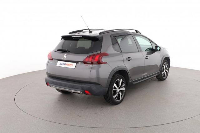 Peugeot 2008 image 3