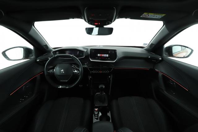 Peugeot 2008 image 4