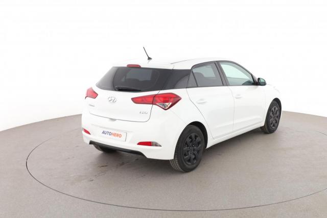 Hyundai I20 image 8