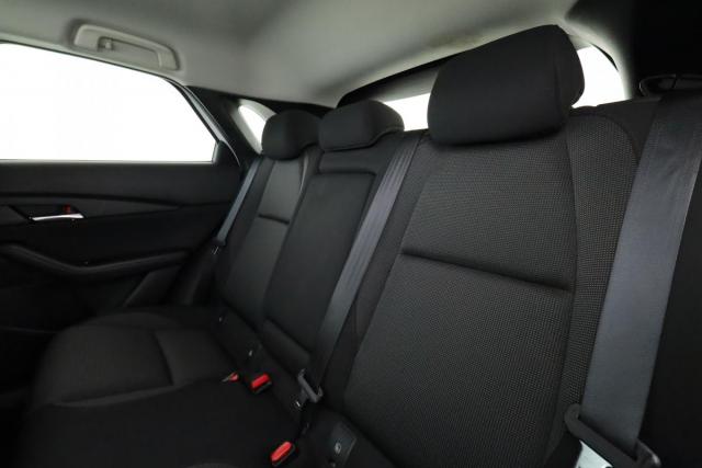 Mazda Cx-30 image 2