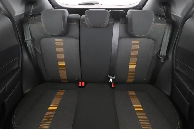 Ford Fiesta image 9