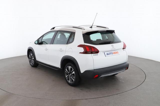Peugeot 2008 image 1
