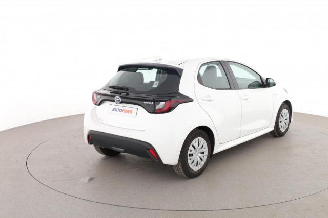 Toyota Yaris image 9
