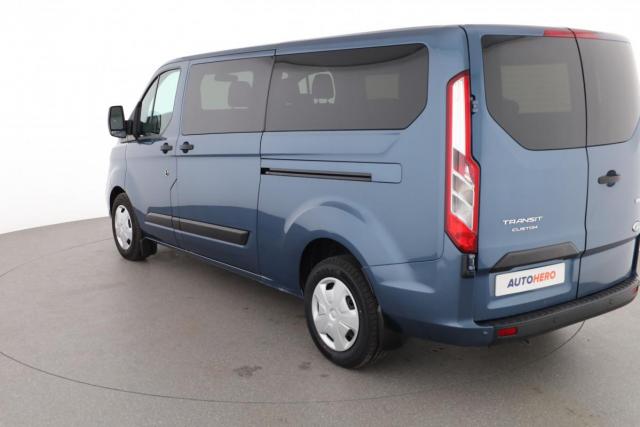Ford Transit Custom image 7